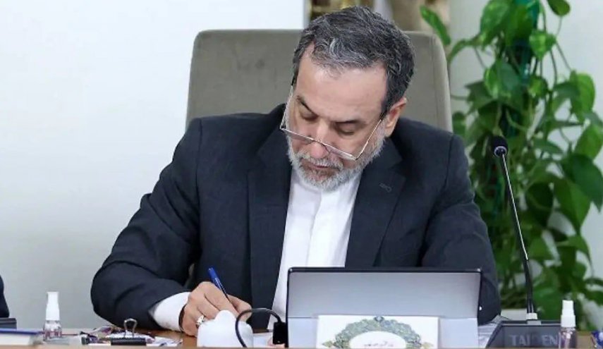 عراقجي مخاطباً 'ترامب' : جرب الاحترام!