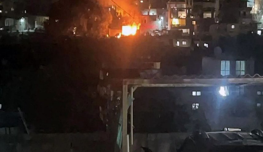 لبنان: 6 جرحى في عدوان إسرائيلي استهدف مركبة في حاروف جنوبي البلاد
