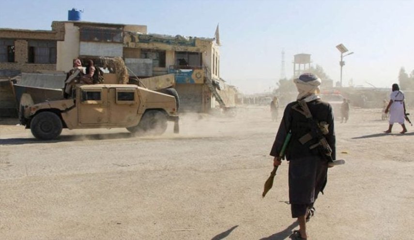 الجيش الأفغاني يعلن شن هجوم على باكستان والاخيرة تتحدث عن رد فوري 
