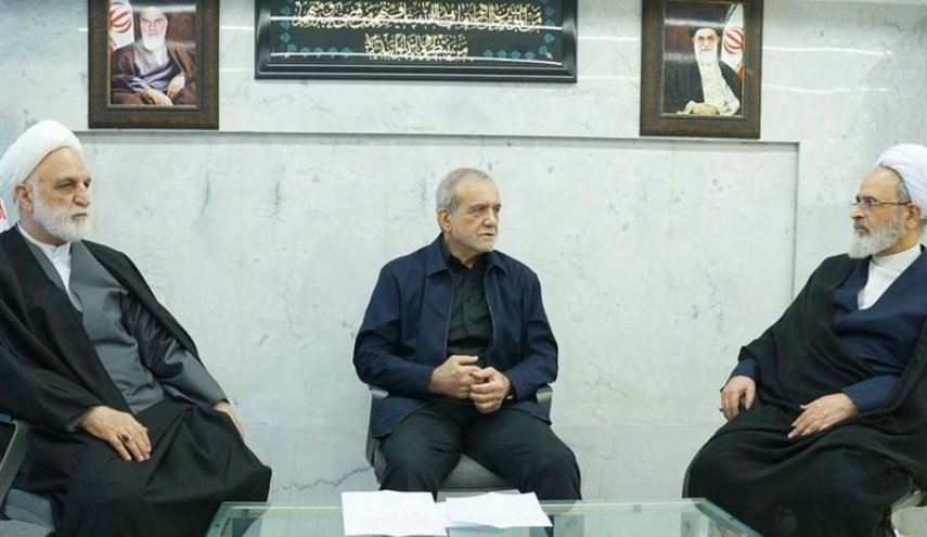 إيران.. انعقاد الجلسة الثانية لمجلس القيادة المؤقت
