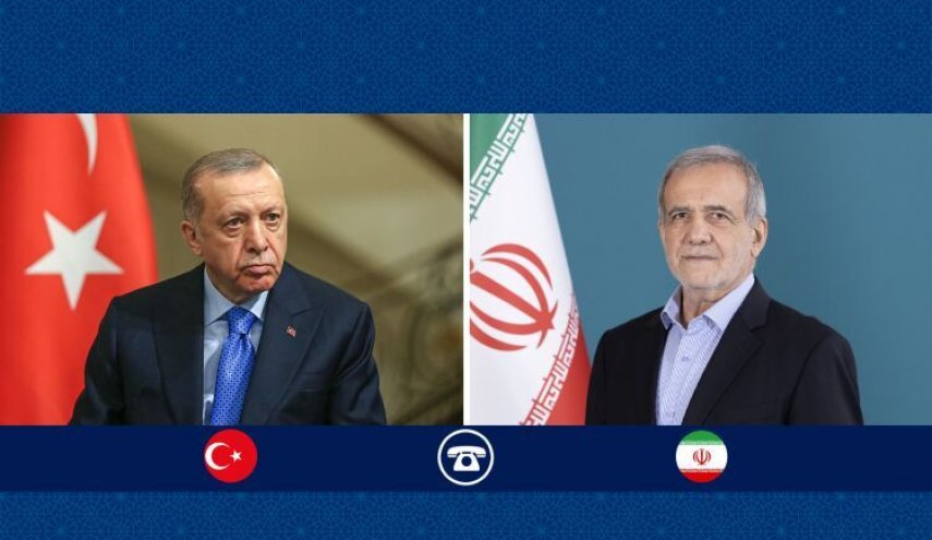 بزشكيان يعلق على ادعاءات بحدوث هجمات صاروخية ايرانية على تركيا
