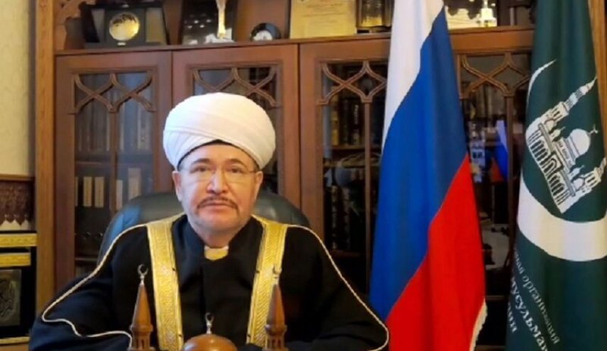مفتي روسيا العام يهنئ بانتخاب آية الله السيد 