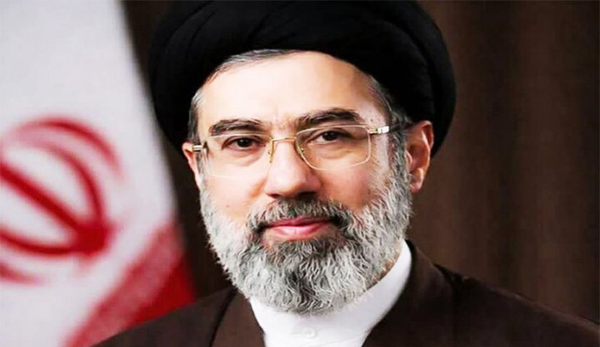 آية الله السيد مجتبى الخامنئي يعزّي باستشهاد وزير الامن السيد إسماعيل خطيب
