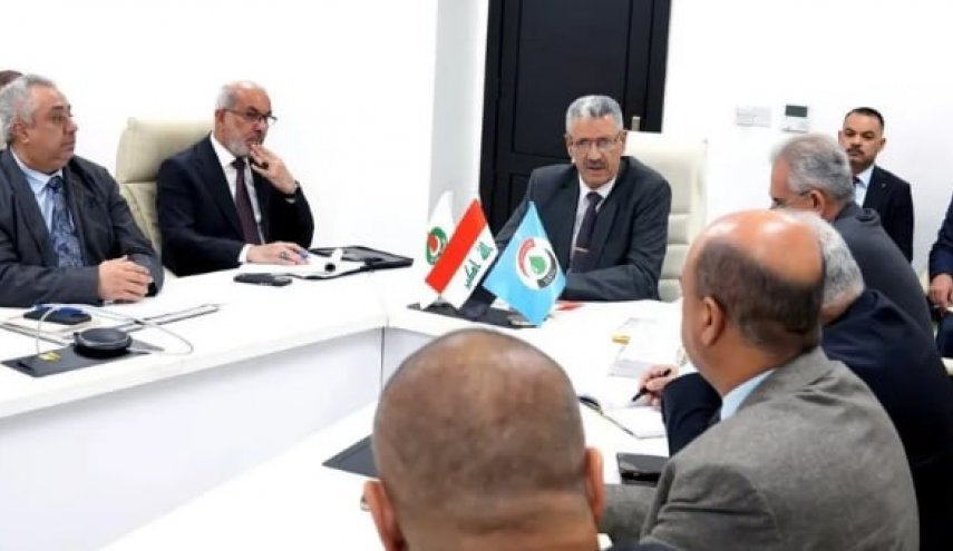 العراق يعلن القوة القاهرة بحقول نفط تديرها شركات أجنبية

