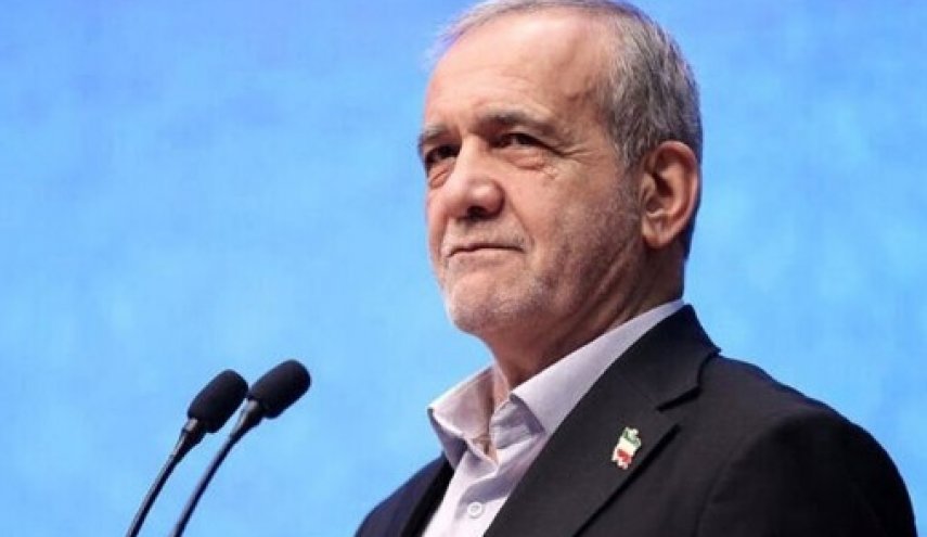 الرئيس الايراني: العدوان الصهيوامريكي على إيران انتهاك صارخ للقانون الدولي
