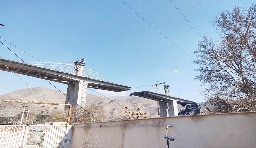 بقائي: هدف العدو من استهداف الجسور والبنى التحتية تدمير ايران