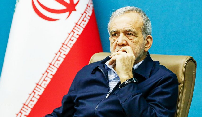 بزشكيان: ما معنى التهديد بإعادة أمة للعصر الحجري غير جريمة حرب واسعة النطاق؟