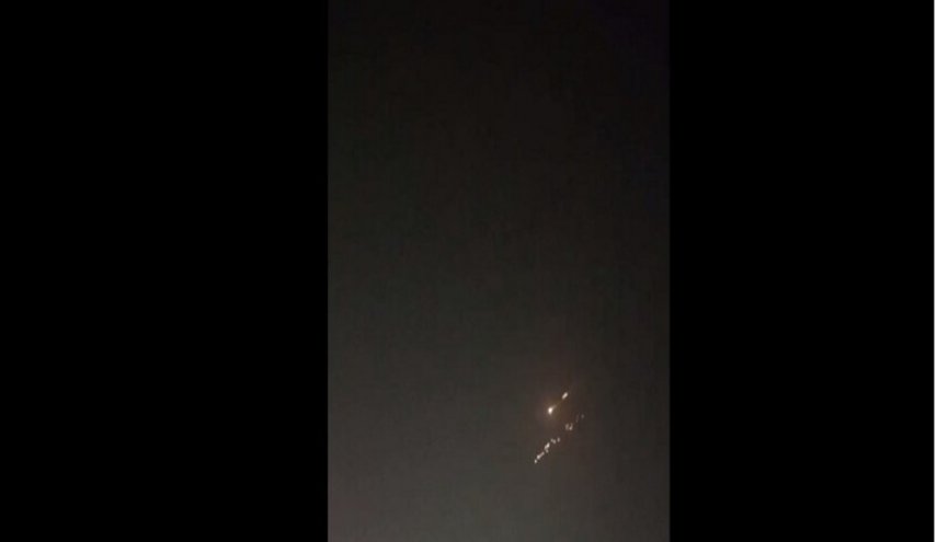 بالفيديو...موجة جديدة من الضربات الصاروخية الايرانية باتجاه الاراضي المحتلة 