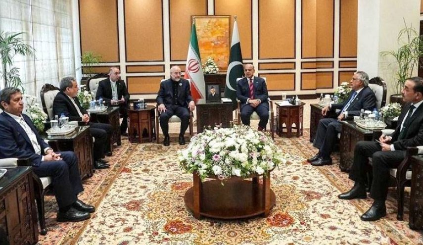 دیدار هیئت ایرانی با نخست وزیر پاکستان
