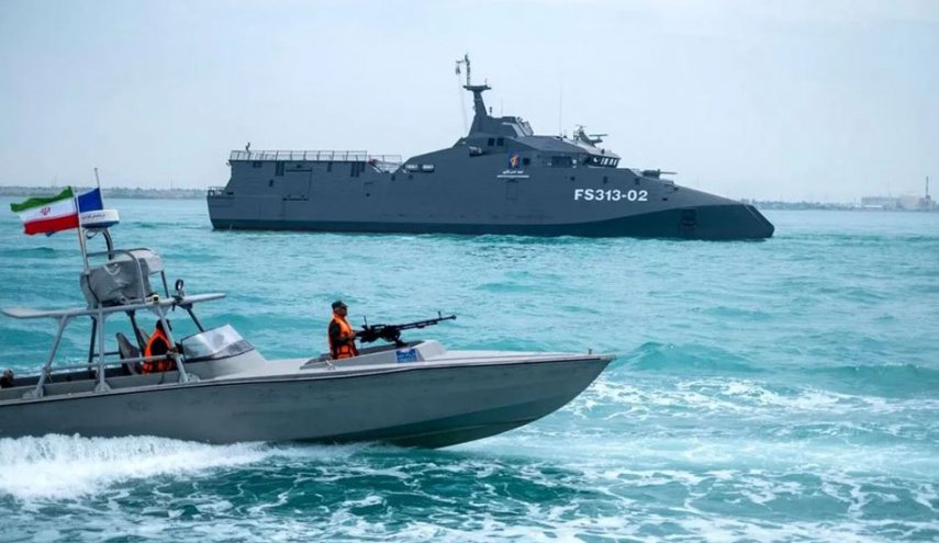 وزارة الدفاع الايرانية: إدارة مضيق هرمز ستبقى دوما بيد إيران والمنطقة