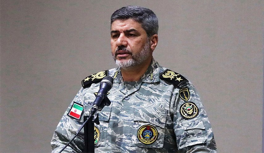 العميد اكرمي نيا: وحدات الجيش في حالة تاهب وعلى كامل الاستعداد