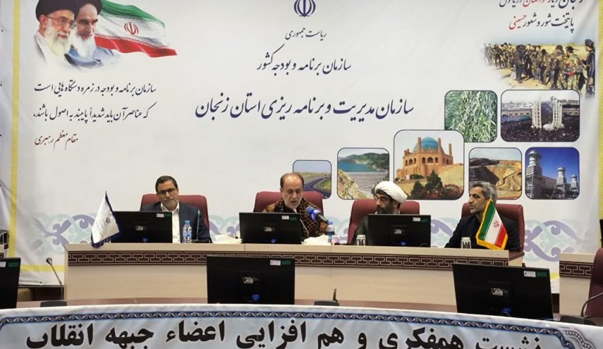 نائب رئيس البرلمان: إيران قادرة على تأمین أمن المنطقة
