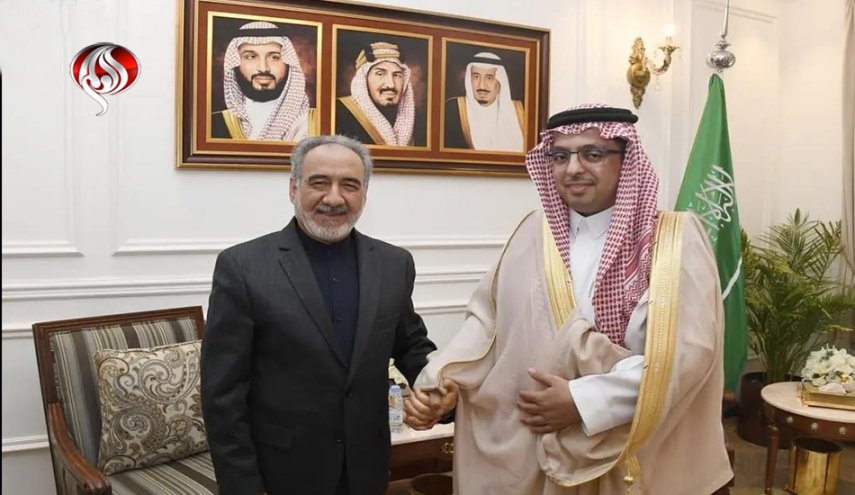 القنصل الإيراني بجدة يلتقي مدير فرع وزارة الخارجية بمكة لمناقشة شؤون الحجاج
