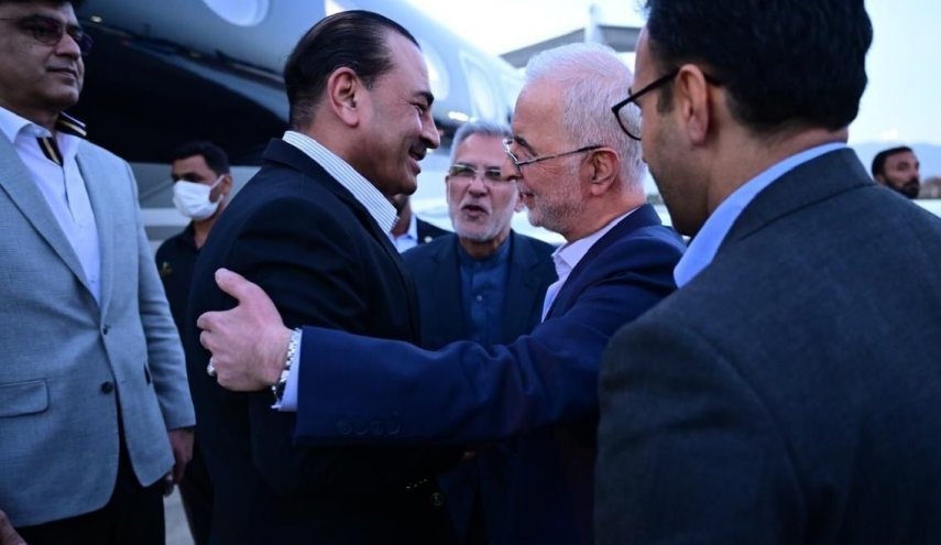 الجيش الباكستاني: المشير عاصم منير وصل إلى طهران
