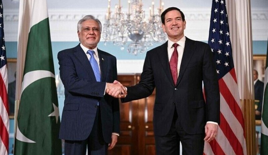 وزیرخارچه پاکستان در واشنگتن با همتای آمریکایی خود دیدار می‌کند
