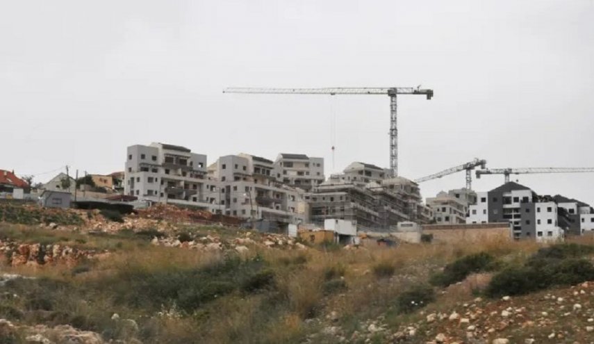 الاحتلال يعمّق الاستيطان في الضفة الغربية بالمصادقة على 2162 وحدة إستيطانية
