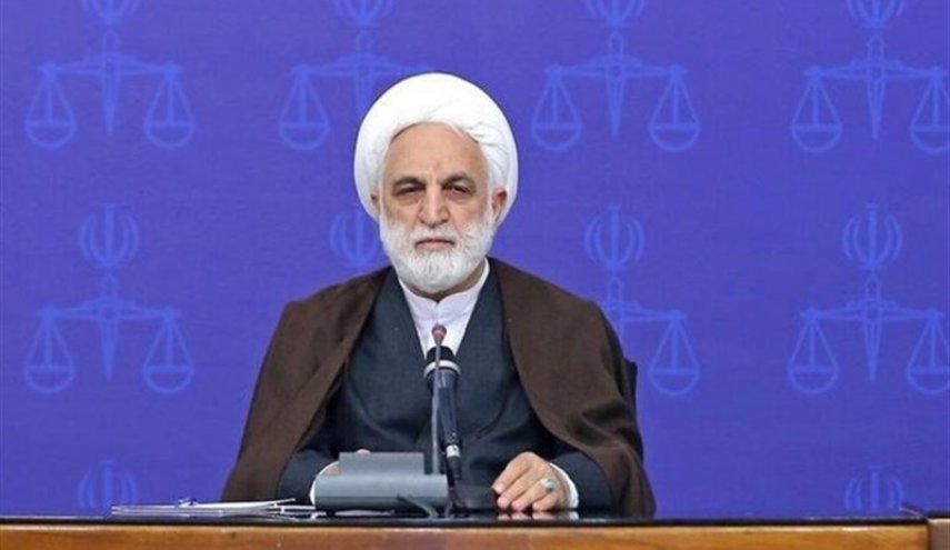 رئيس القضاء الايراني: القوات المسلحة قطعت يد المعتدين في حرب الأيام الـ12