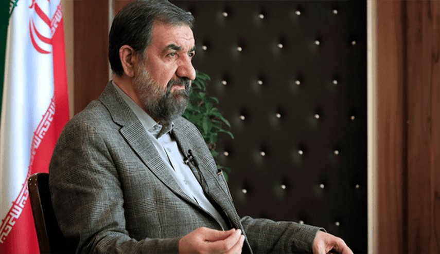 محسن رضائي: نحن في عزاءٍ على قائدنا الشهيد، ولا دواء لهذا الجرح إلا الثأر