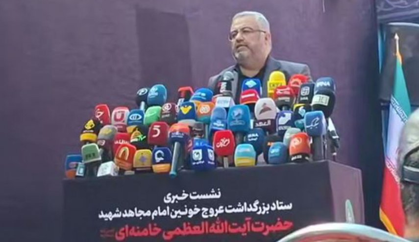 مراسم تشييع الإمام الشهيد السيد علي الخامنئي تشمل إيران والعراق بمشاركة الملايين
