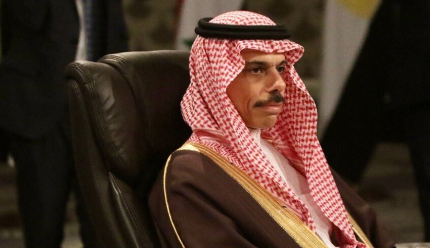 لقاءات سعودية قطرية عمانية لبحث تداعيات مذكرة التفاهم الأمريكية الإيرانية على أمن المنطقة