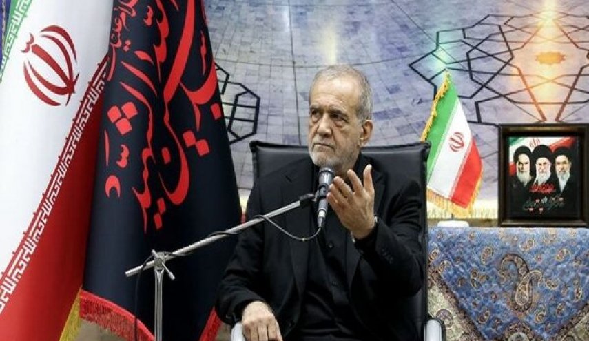 الرئيس الايراني: لن نتراجع عن حقوق الشعب ومصالحنا الوطنية