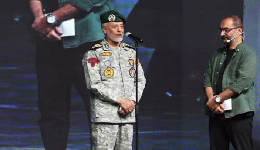 الأدميرال سياري: الأعداء مُنوا بالفشل في حروبهم ولا مكان للاستسلام بقاموس شعبنا
