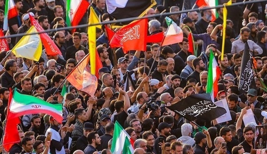 إعلام بريطاني: تشييع قائد إيران الشهيد يبعث برسالة استمرار محور المقاومة