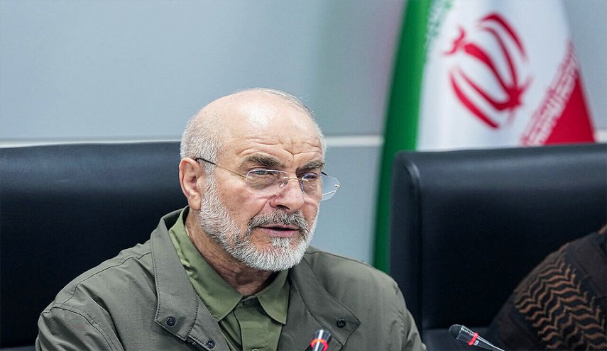 قاليباف: شعبنا الأبيّ هتف الیوم بصوت واحد 'يا لثارات الحسين (ع)'