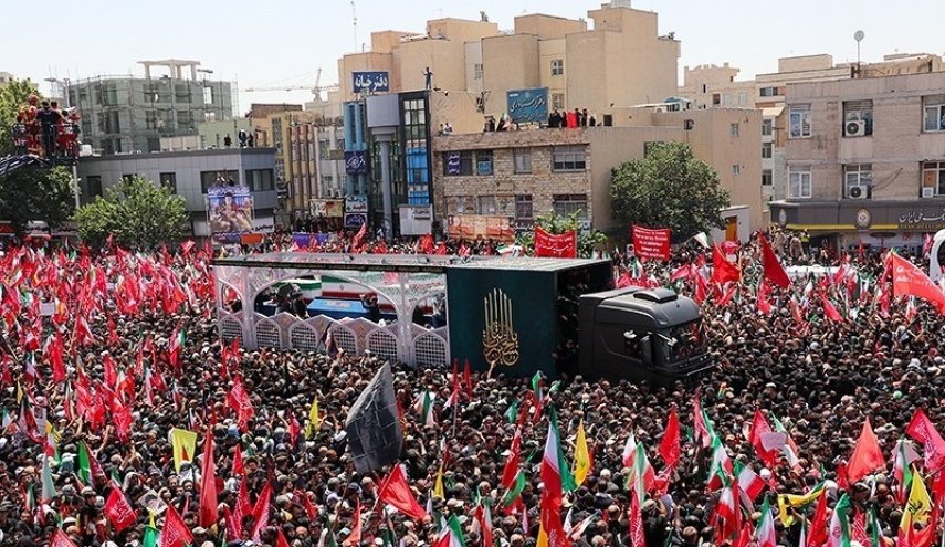 مراسم تشييع قائد الثورة الشهيد اظهرت للعالم عمق العلاقة الراسخة بين الشعب والدولة
