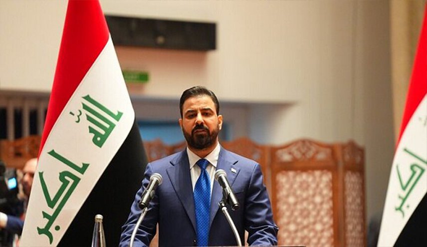 رئيس مجلس وزراء العراق يستقبل جثمان القائد الشهيد بمطار النجف الاشرف اليوم