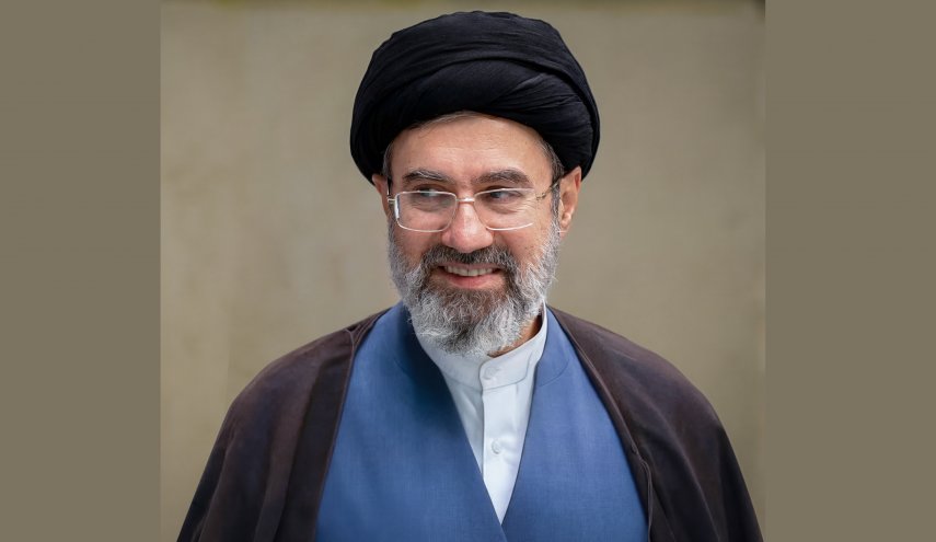 فضائلي: لا القائد الشهيد ولا السيد مجتبى خامنئي يعتبران التفاوض محرماً