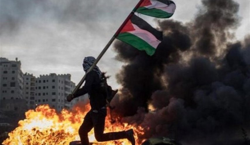 مركز فلسطيني يرصد 62 عملاً مقاومًا وشعبيًا ضد الاحتلال في الضفة
