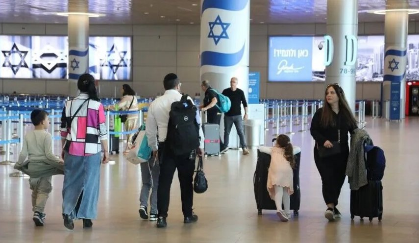 قلق في كيان الاحتلال من تنامي أعداد المهاجرين إلى الخارج