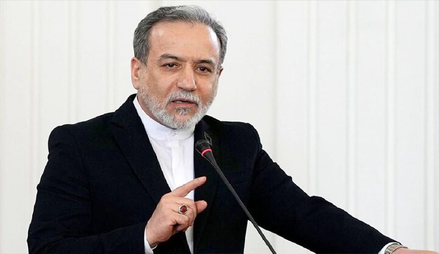 عراقجي: لتتوقف فرنسا عن إلقاء المواعظ حول حقوق الإنسان والقانون الدولي