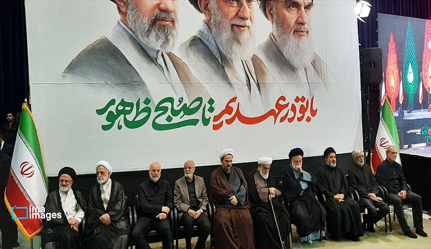 الرئيس بزشكيان يحضر مراسم إحياء الذكرى الأربعين لتشييع القائد الشهيد