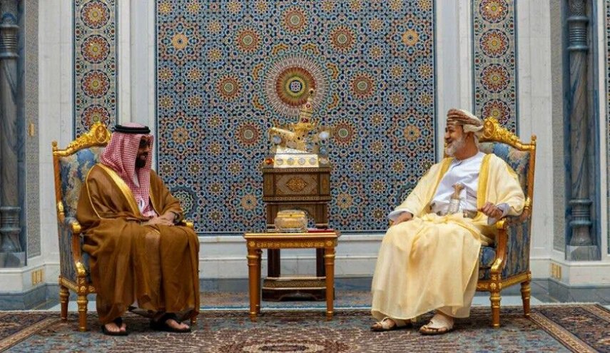 دیدار مشاور امنیت ملی امارات با سلطان عمان با محوریت تحولات منطقه
