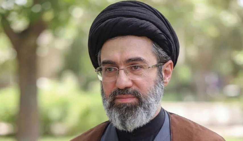 نماز رکن حیات طیّبه و پشتوانه مستحکم مبارزه با شیاطین است