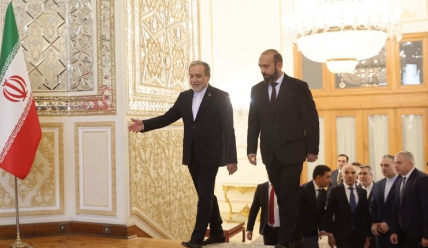 سفیر ایران در ارمنستان: روابط تهران و ایروان نیازمند رایزنی‌های مستمر است