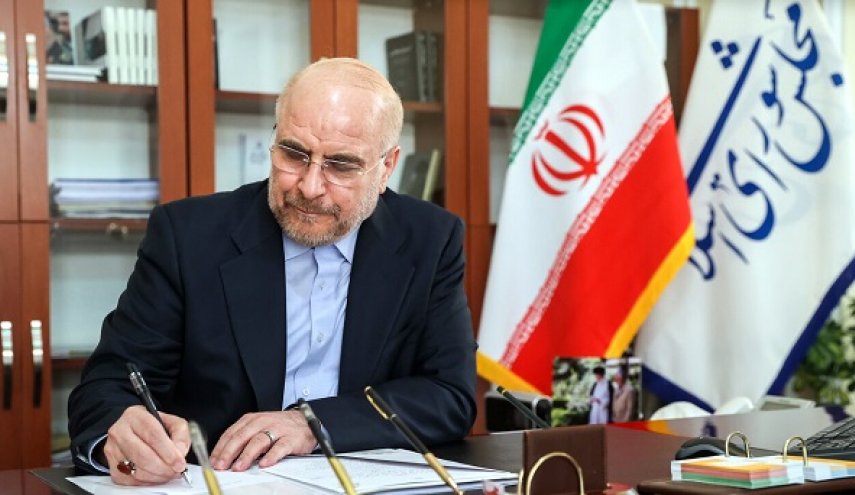 پیام تبریک قالیباف به قهرمانان کشتی فرنگی امید