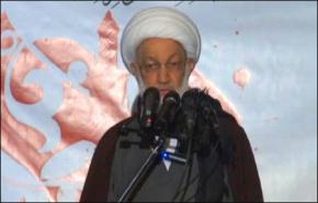 اية الله قاسم: لا تراجع عن تحقيق المطالب السياسية