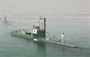  3  غواصات جديده تشارك في المناورات الايرانية 