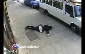  إعتداء وحشي على محجبة في لندن 