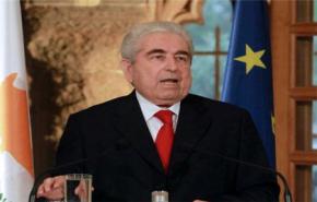 الرئيس القبرصي يلقي اللوم على البنوك في الازمة المالية