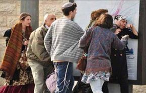 هجوم صهیونیست های افراطی برای کشف حجاب دختر فلسطینی