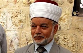 الكيان الاسرائيلي يعتقل مفتي القدس والديار الفلسطينية