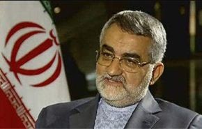 بروجردي : التواجد الاجنبي يزعزع امن المنطقة