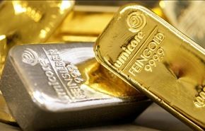 الذهب يرتفع مع هبوط الدولار إلى أدنى مستوى في 7 أسابيع