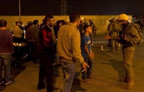 الاحتلال يصيب ويعتقل عشرات الفلسطينيين في الخليل