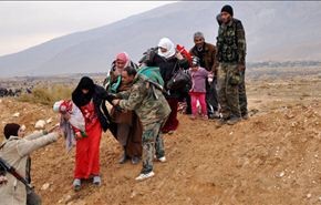 الجيش يجلي آلاف المدنيين حاصرهم المسلحون بمدينة عدرا العمالية