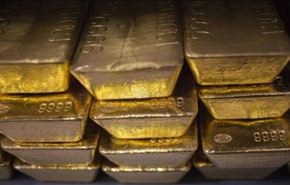 الذهب يهبط 1% وسط تكهنات بمواصلة خفض التحفيز النقدي الأمريكي